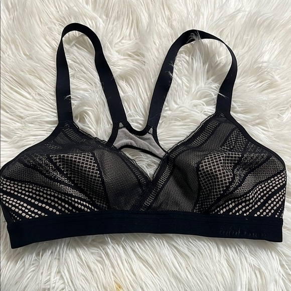 Lululemon Awake to Lace Bra - Picture 7 of 12